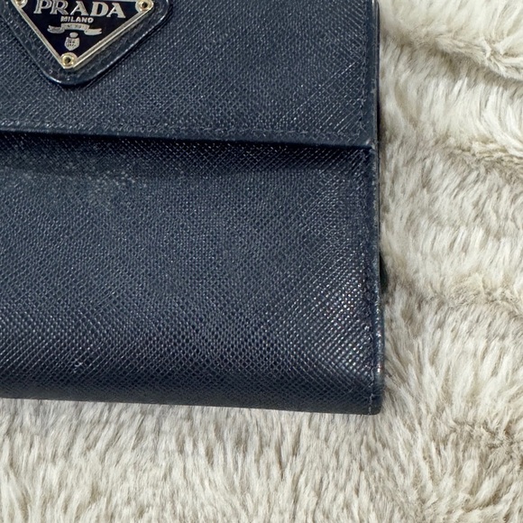 Prada Black Saffiano Leather Wallet - Picture 3 of 10